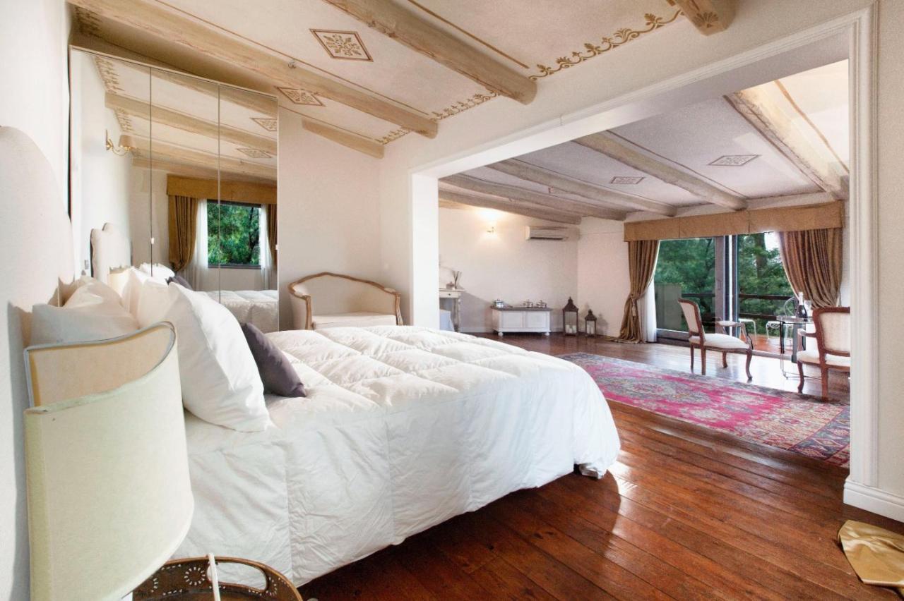 Castello Di Tor Crescenza Bed & Breakfast 3*